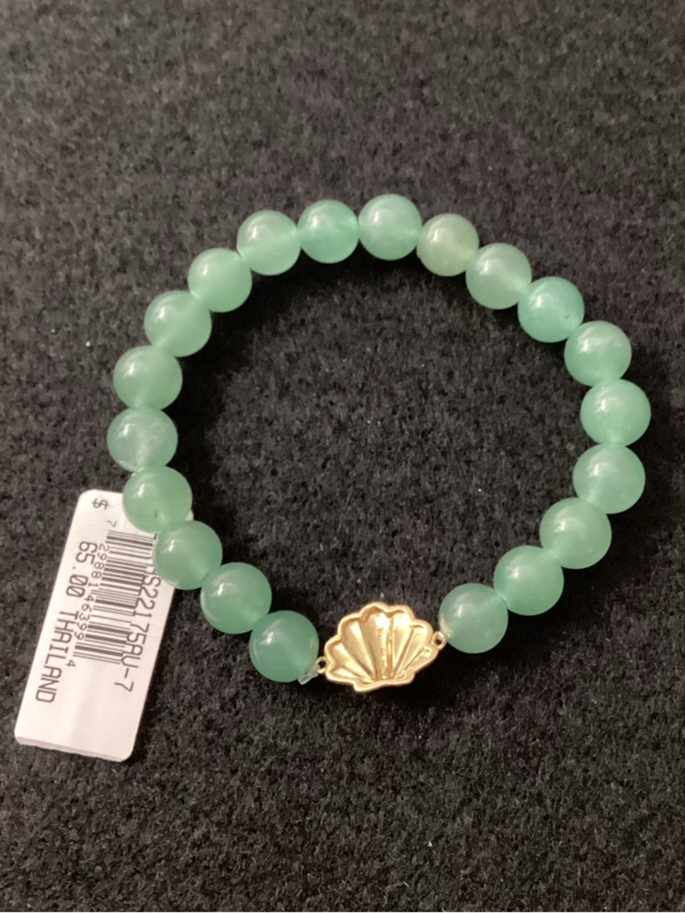 Clam Shell Charm Gemstone Beaded Stretch Bracelet with Gold Shell Accent - Picture 4 of 6